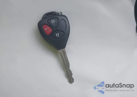 2011 Toyota Rav4 z USA, uszkodzony, nr VIN 2T3ZF4DV9BW097037